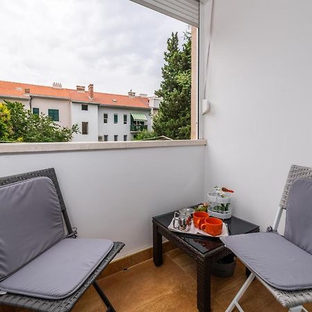 Luxury Apartment Set Сплит Екстериор снимка