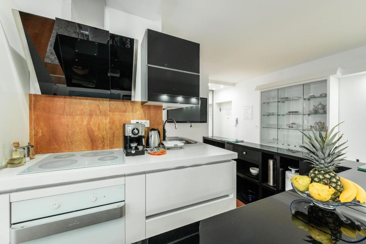 Luxury Apartment Set Сплит Екстериор снимка