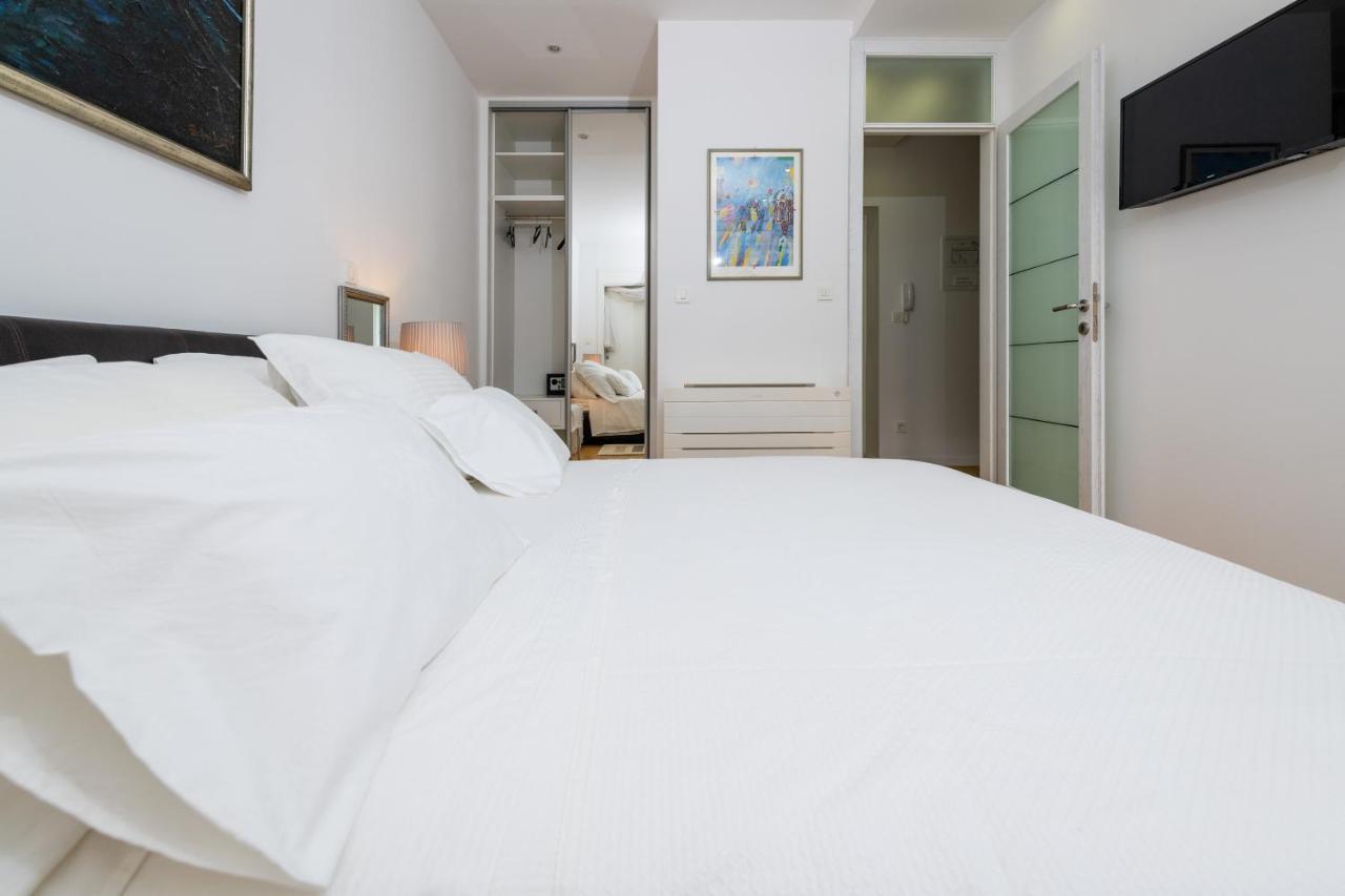 Luxury Apartment Set Сплит Екстериор снимка