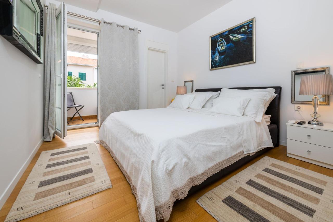 Luxury Apartment Set Сплит Екстериор снимка